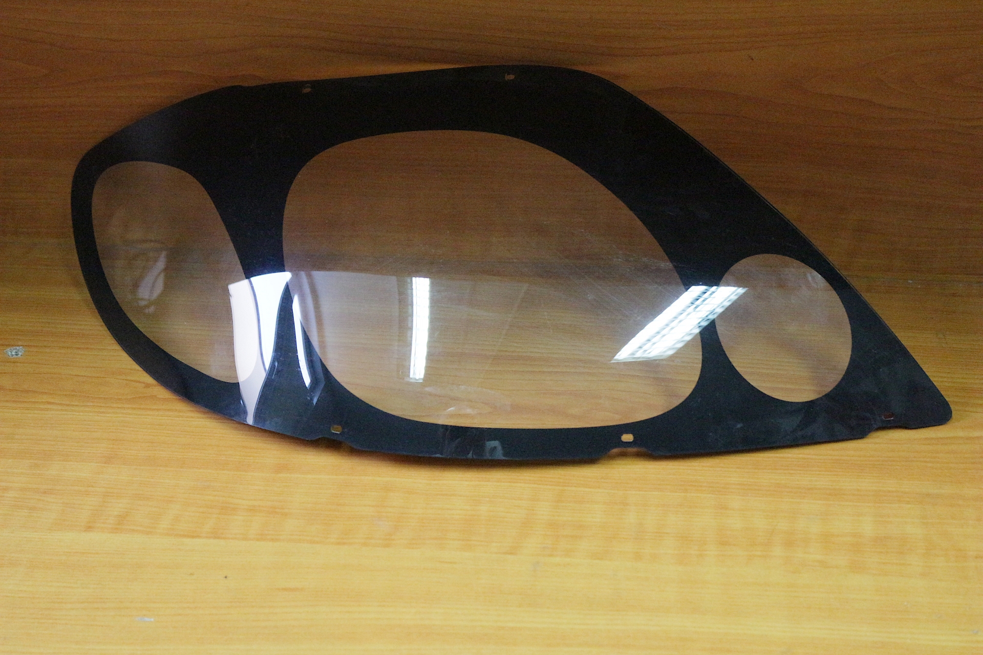 Очки на фару COROLLA 2000- с черной окантовкой